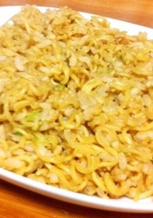 インスタントで作る☆簡単そばめし-レシピのメイン写真