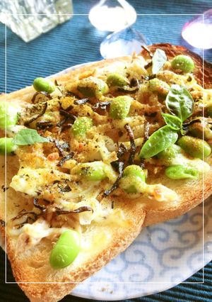 塩昆布とツナと枝豆のバジルカレートースト-レシピのメイン写真