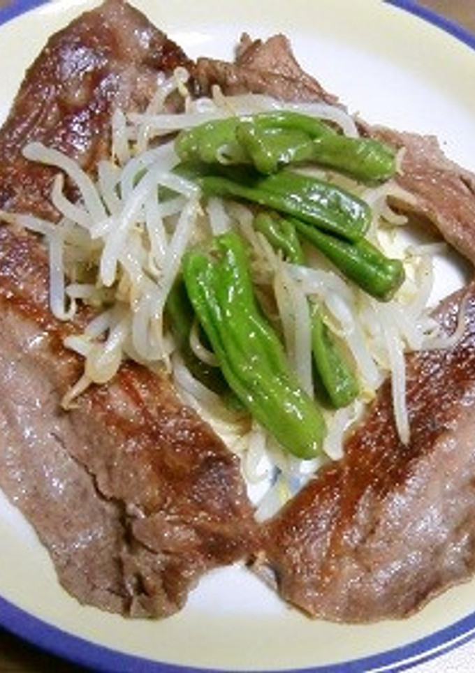 シシトウともやしの蒸し焼きにマジソルを♪-レシピのメイン写真