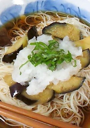 我が家の夏の定番♪揚げ茄子のぶっかけ素麺-レシピのメイン写真