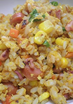 ☆塩辛を使って☆味付けいらずチャーハン-レシピのメイン写真