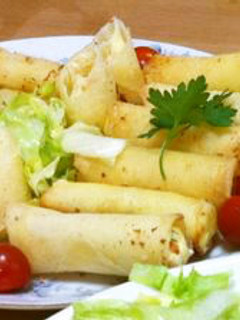 ギリシャ風エビとクリームチーズの揚げ春巻-レシピのメイン写真