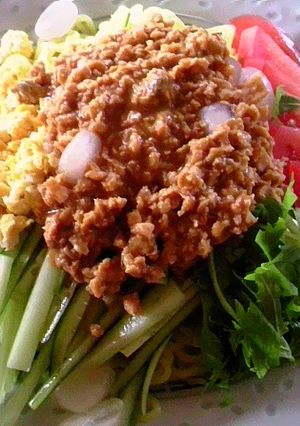 大豆たんぱくの冷やしゴマ味噌坦々麺-レシピのメイン写真