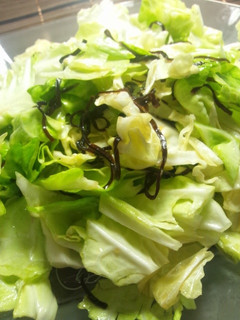 キャベツと塩昆布のごま油和え-レシピのメイン写真