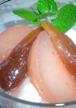 梨と無花果シロップ煮＊ヨーグルトにのせて-レシピのメイン写真