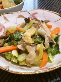 レンジで☆小松菜としめじのめんつゆ和え-レシピのメイン写真