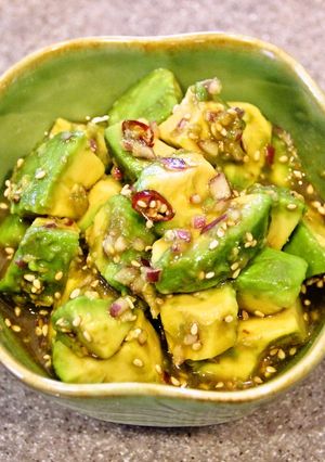 やめられへんｗアボカドの薬味ぽん酢漬け♪-レシピのメイン写真