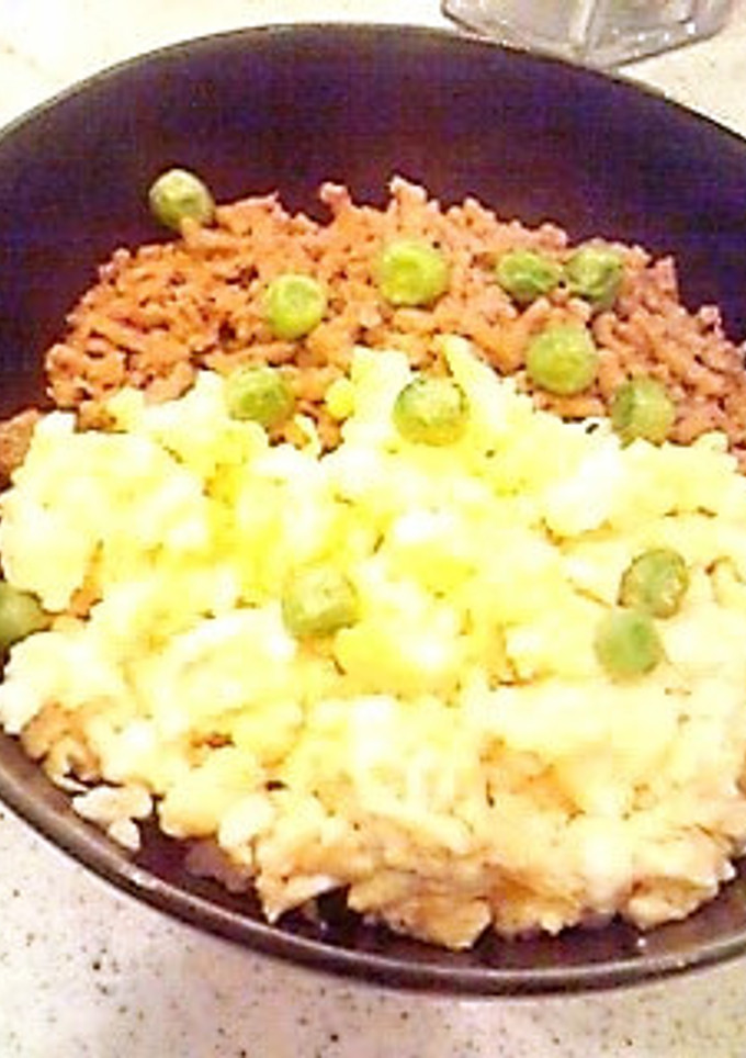 ふわふわたまごのそぼろ丼-レシピのメイン写真