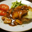 きのこソースのハンバーグ