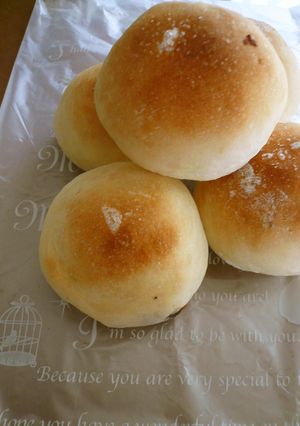 ●ノンオイル-はちみつレーズンパン-●-レシピのメイン写真