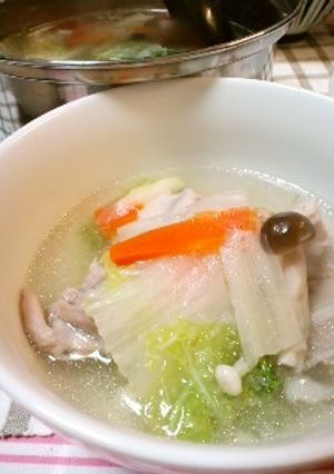 鶏もも肉の水炊き風みぞれ鍋-レシピのメイン写真