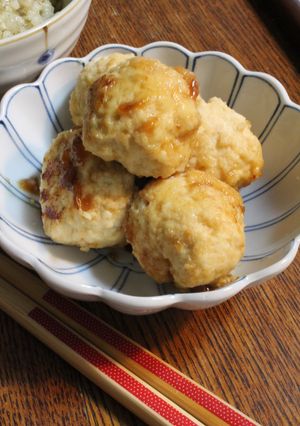 鶏ミンチ厚揚げおからボールの醤油麹だれ-レシピのメイン写真