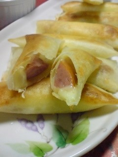 春巻きの皮で「フランクフルトのチーズ巻き-レシピのメイン写真