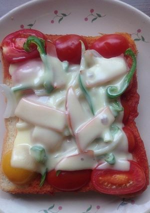 ミニトマトのピザトースト-レシピのメイン写真