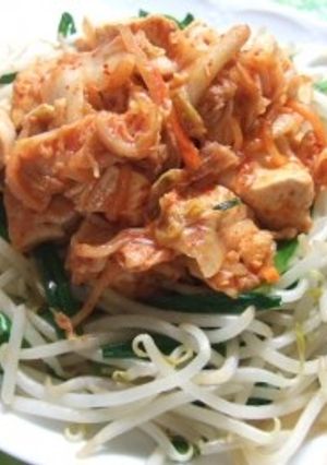 電子レンジで★鶏むね肉のピリ辛キムチ和え-レシピのメイン写真