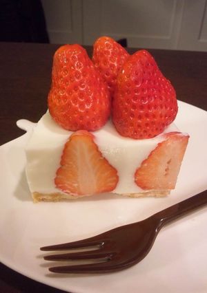 簡単☆ヨーグルトでババロア風ケーキ！-レシピのメイン写真