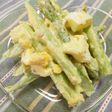 アスパラとゆで卵のサラダ