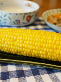 レンジで簡単☆とうもろこしの茹で方-レシピのメイン写真
