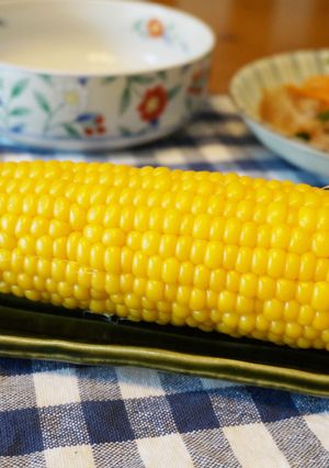 レンジで簡単☆とうもろこしの茹で方-レシピのメイン写真