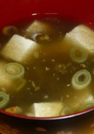 梅昆布茶で作るとろろ昆布汁-レシピのメイン写真