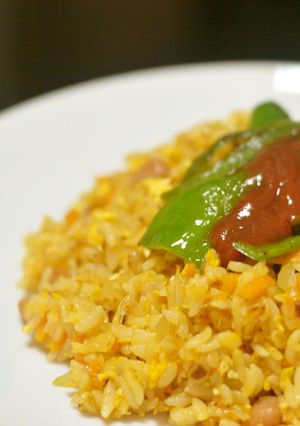 豆板醤仕立ての甘辛ピーマン炒飯-レシピのメイン写真
