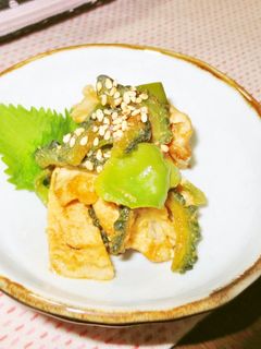 夏はゴーヤ!ピーマンと豚肉で味噌炒め-レシピのメイン写真