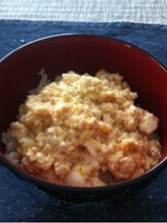 簡単!ふぁとろぉたまご丼-レシピのメイン写真