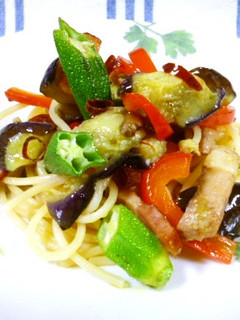 オクラと茄子のピリ辛パスタっ♪-レシピのメイン写真