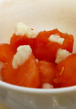 スイカに塩麹　甘みが増して美味しい！-レシピのメイン写真