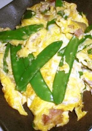 鶏皮とさやえんどうの玉子とじ-レシピのメイン写真