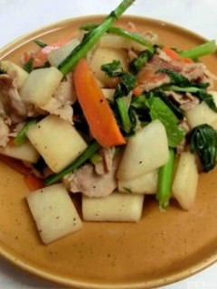 カブと豚肉の炒め物-レシピのメイン写真
