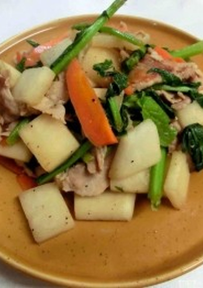 カブと豚肉の炒め物-レシピのメイン写真