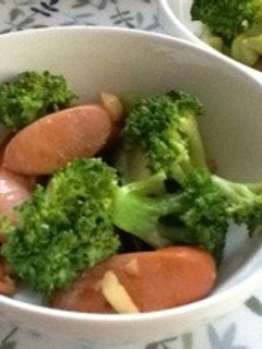 ブロッコリーのにんにく炒め-レシピのメイン写真