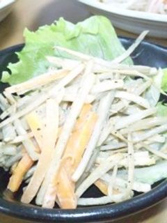 ごぼうとにんじんのパリパリサラダ-レシピのメイン写真