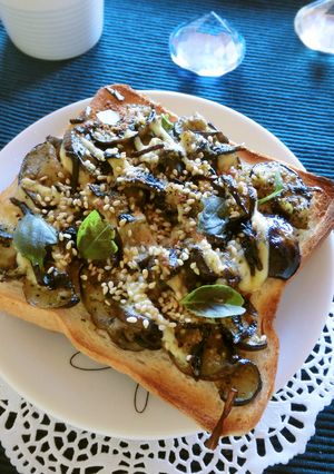 茄子のバジル・塩昆布トースト-レシピのメイン写真