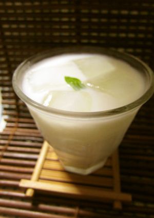 梅ジュースと梅牛乳ジュースの作り方-レシピのメイン写真