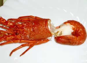 簡単！伊勢エビのゆで方と身の取り出し方-レシピのメイン写真