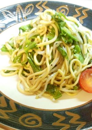 レタスの外側の葉で塩焼そばを作ってみた-レシピのメイン写真