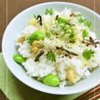 胡桃・枝豆と ハーブ塩・塩昆布の混ぜご飯