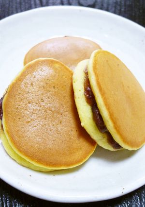 おやつにどうぞ♪ミニはちみつどら焼き-レシピのメイン写真