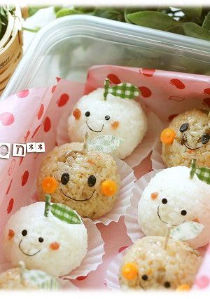 簡単☆キャラ弁☆りんごおにぎり☆-レシピのメイン写真