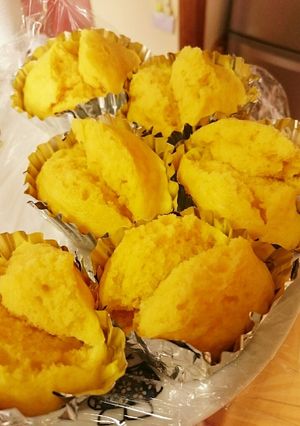 水分無し!?母の眩しいかぼちゃ蒸しパン-レシピのメイン写真