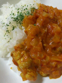 簡単♪美味しいチキントマトカレー♪-レシピのメイン写真