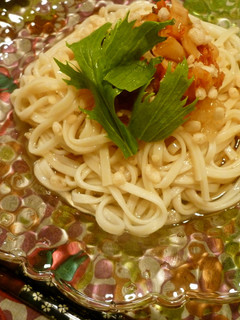 夏バテに♪冷やしキムチおろしうどん☆-レシピのメイン写真