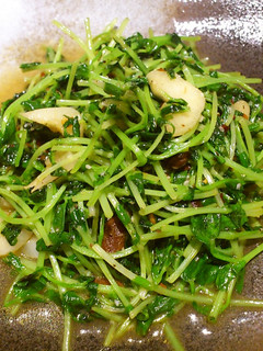 豆苗の塩麹ピリ辛炒め-レシピのメイン写真