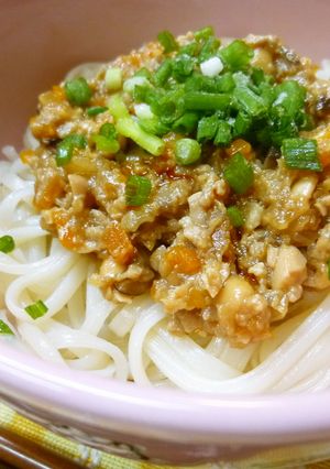 ラーメンスープでジャージャーうどん-レシピのメイン写真