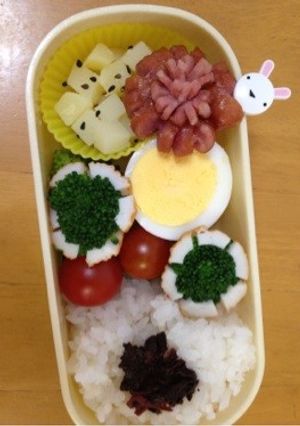 ひまわりウインナー 花のある弁当-レシピのメイン写真