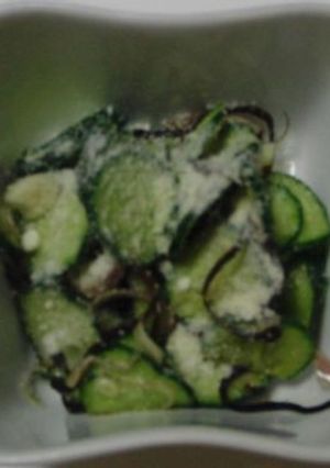 きゅうり塩昆布のチーズ載せ-レシピのメイン写真