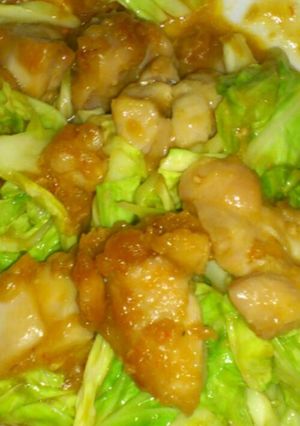 鶏とｷｬﾍﾞﾂの甘辛酢みそ-レシピのメイン写真