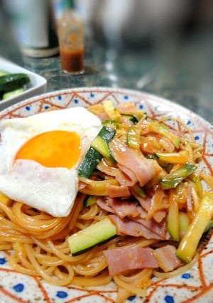 フライパンひとつ☆ズッキーニのナポリタン-レシピのメイン写真